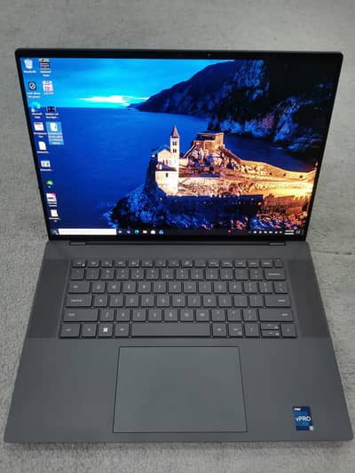 Dell Precision 5680 | 8GB RTX 2000 ada | i7 13th | 32GB 6000 Mt/s Ram