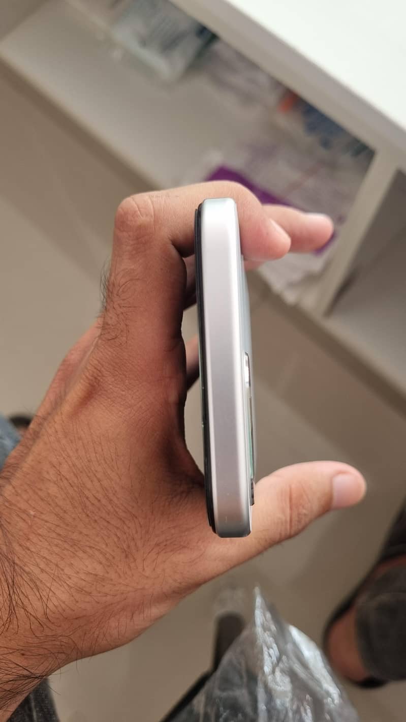 OPPO A6s 2