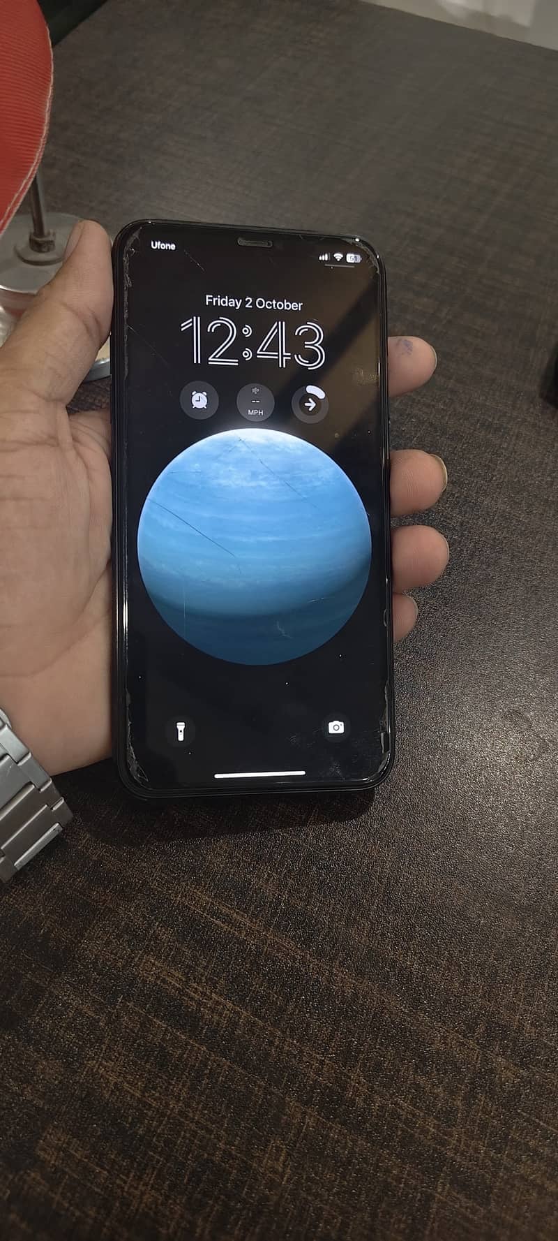 Apple iPhone 11 3