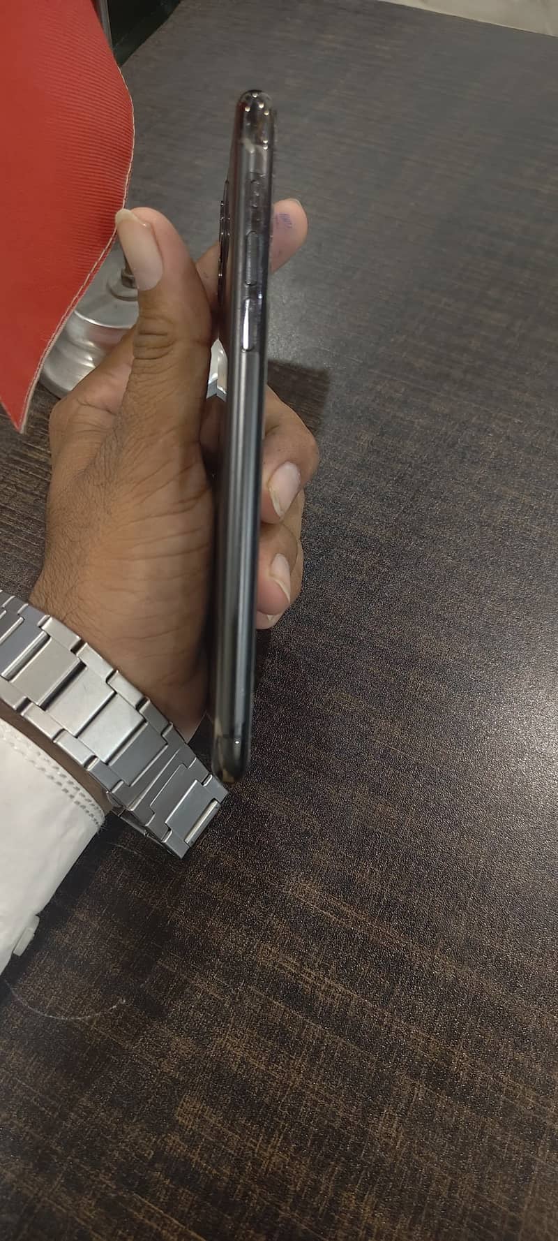 Apple iPhone 11 4