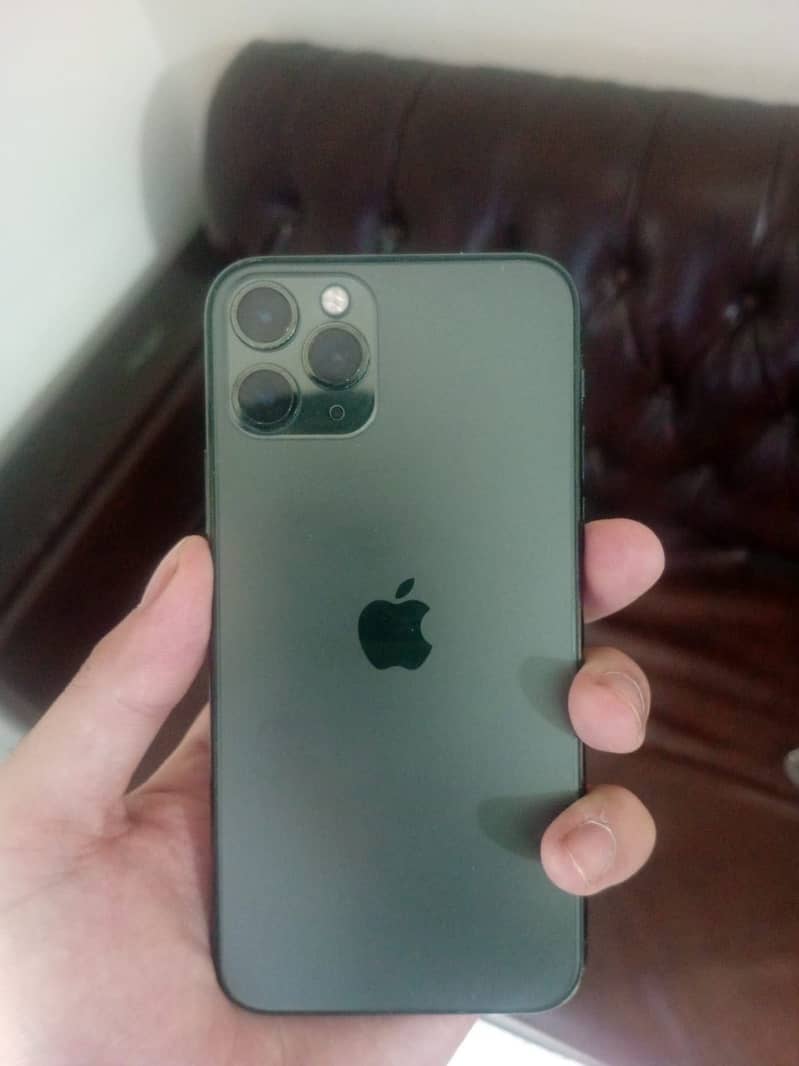Apple iPhone 11 Pro 3