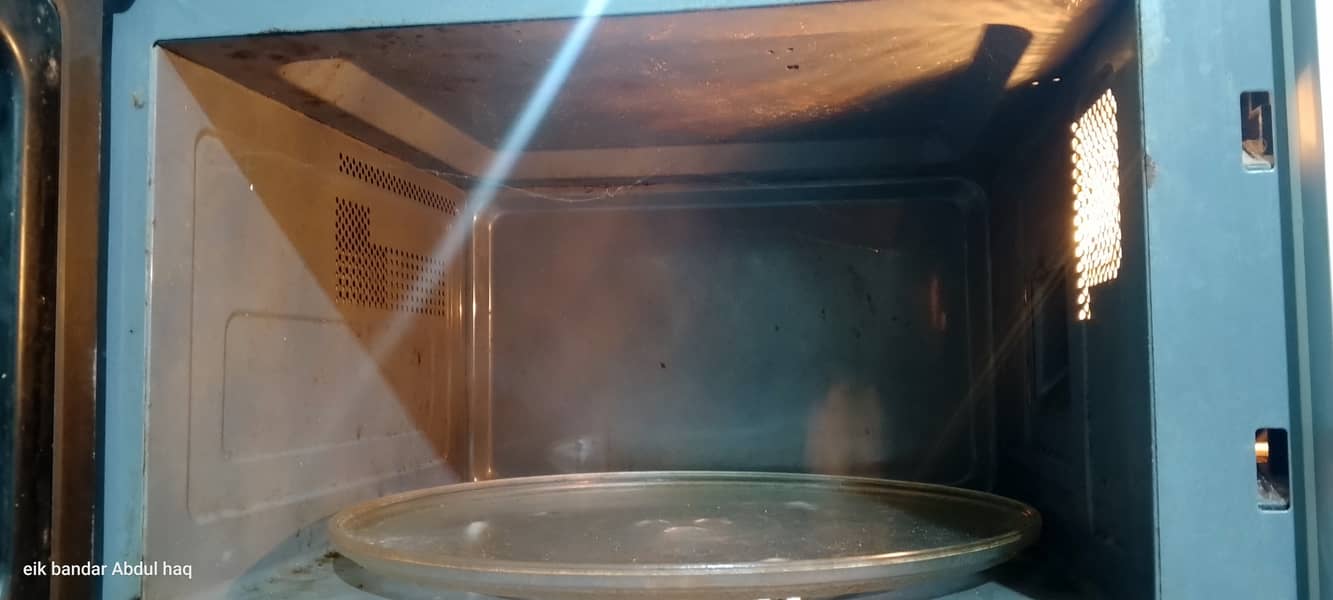 Orient Microwave 2