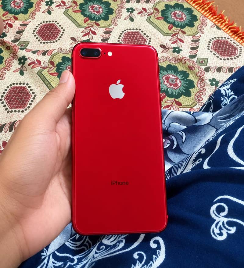 Apple iPhone 7 Plus 3