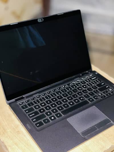 Laptop Dell 5300 2in1 touch screen