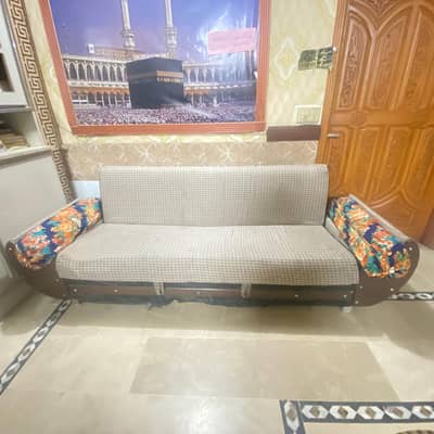 SOFA COMBED