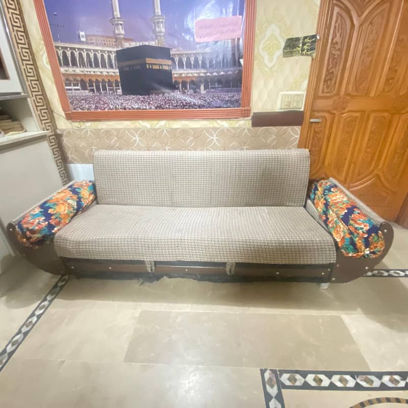 SOFA COMBED 3