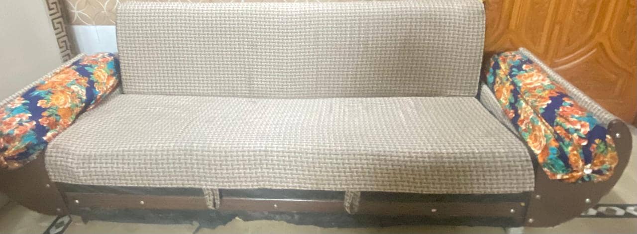 SOFA COMBED 7