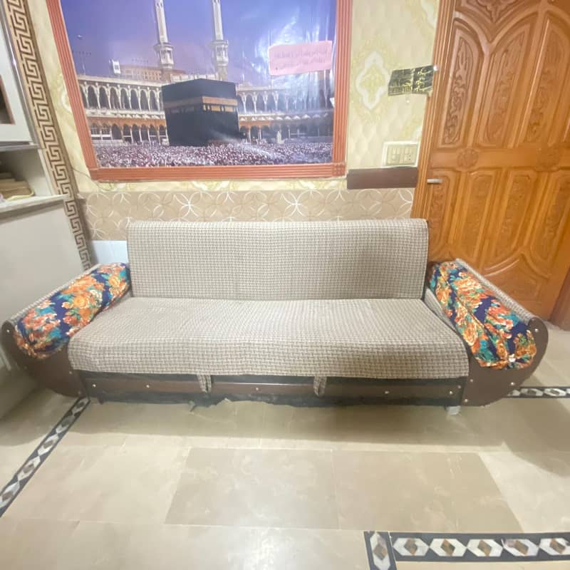 SOFA COMBED 11