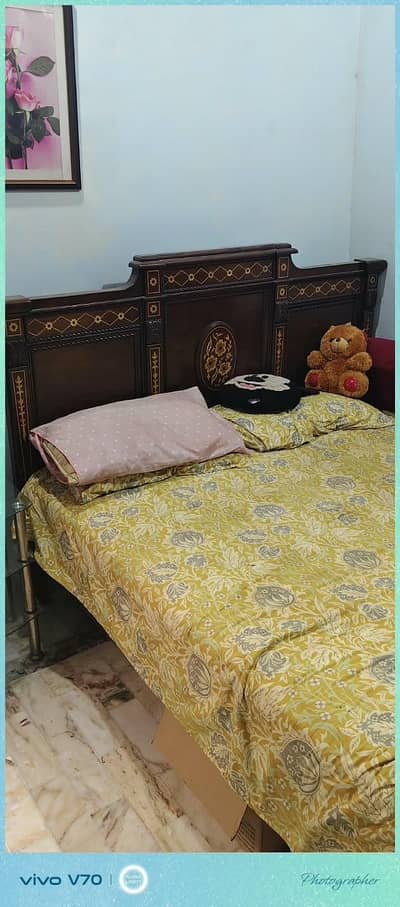 Double Bed