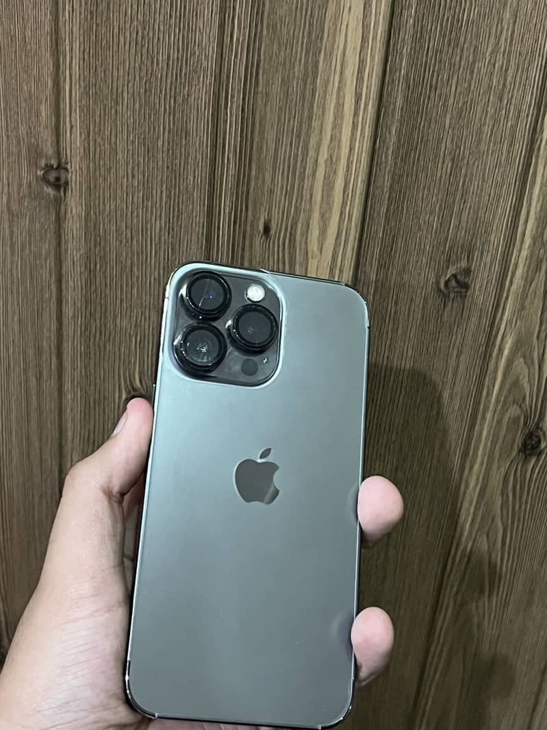 Apple iPhone 13 Pro 7