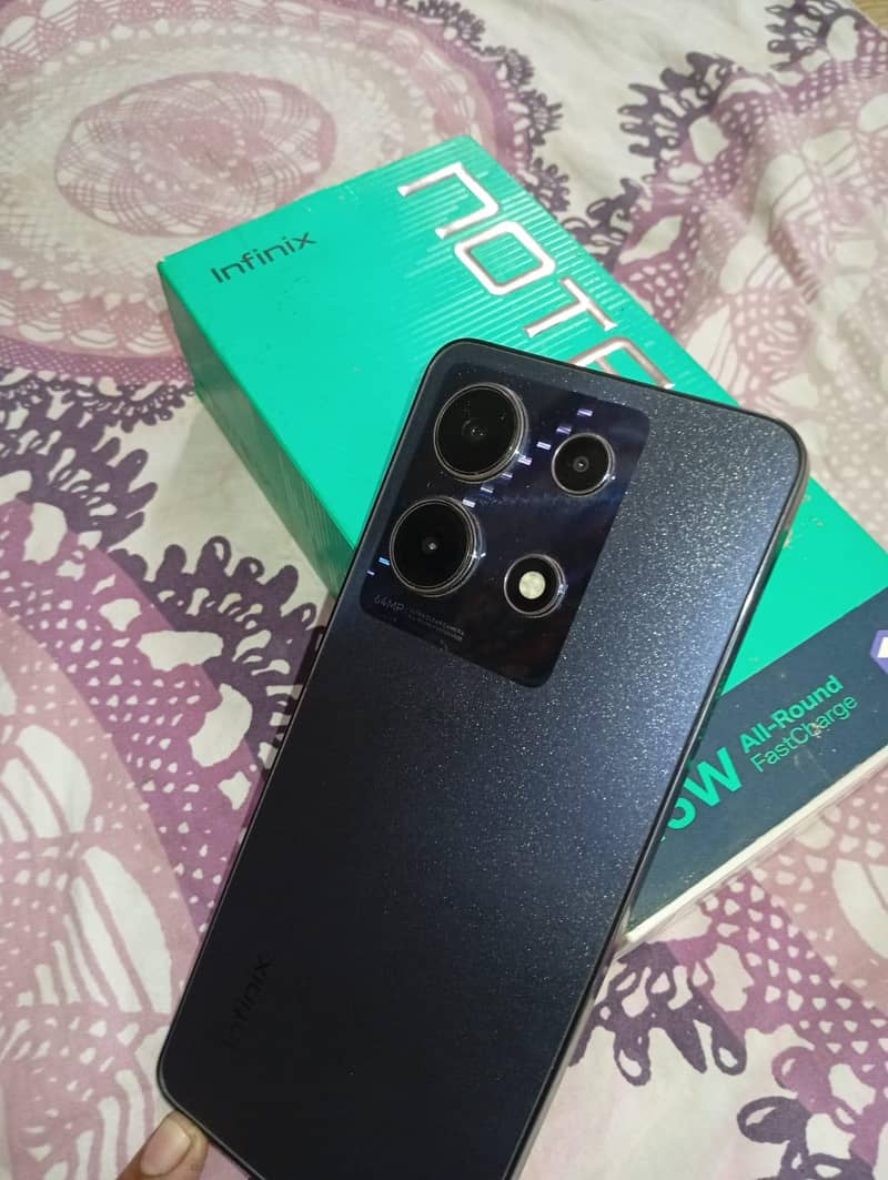 Infinix Note 30 0
