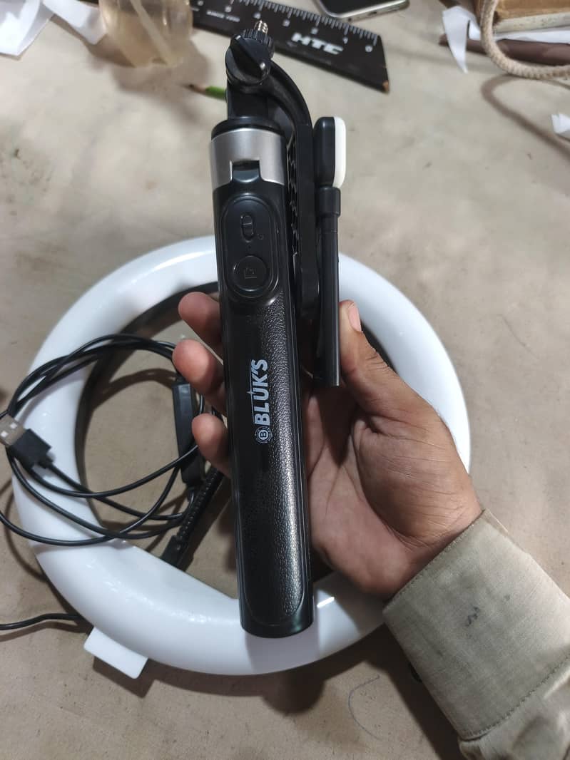 mic with Ringling &stand 0