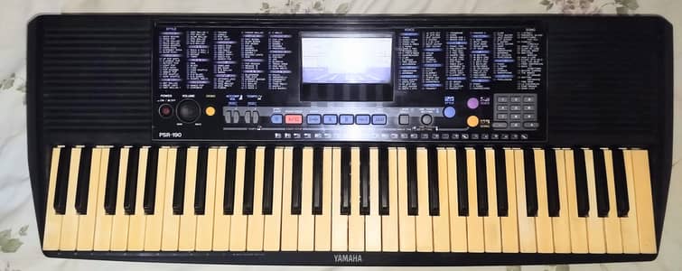 YAMAHA PSR 190 Keyboard for sale