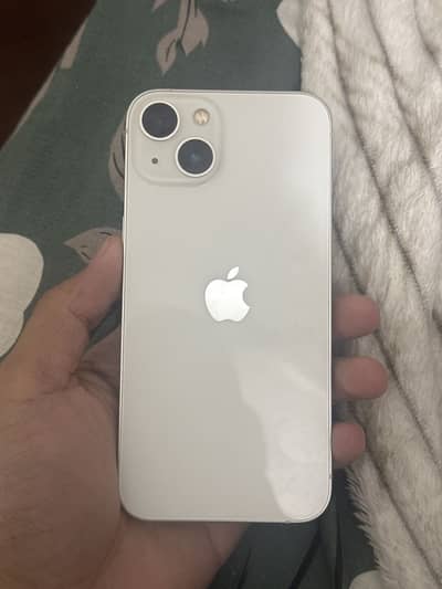 Apple iPhone 13