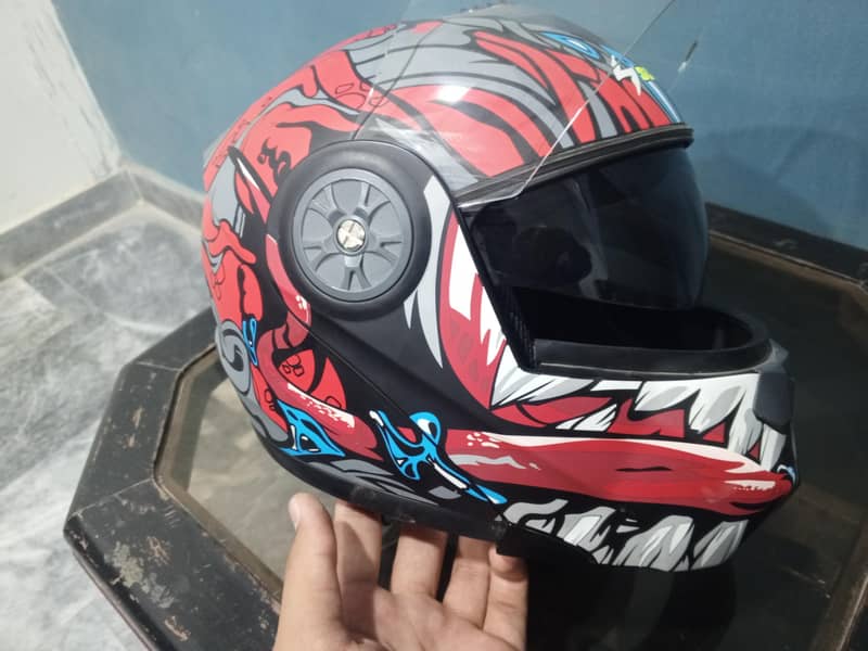 Halmet Scorpion 100% condition 4