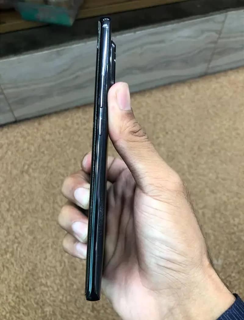 Tecno CAMON 30S 4