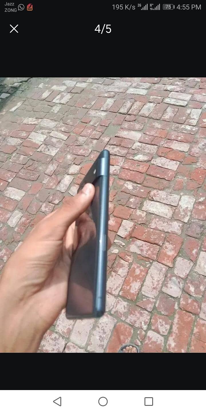 Google Pixel 7 4