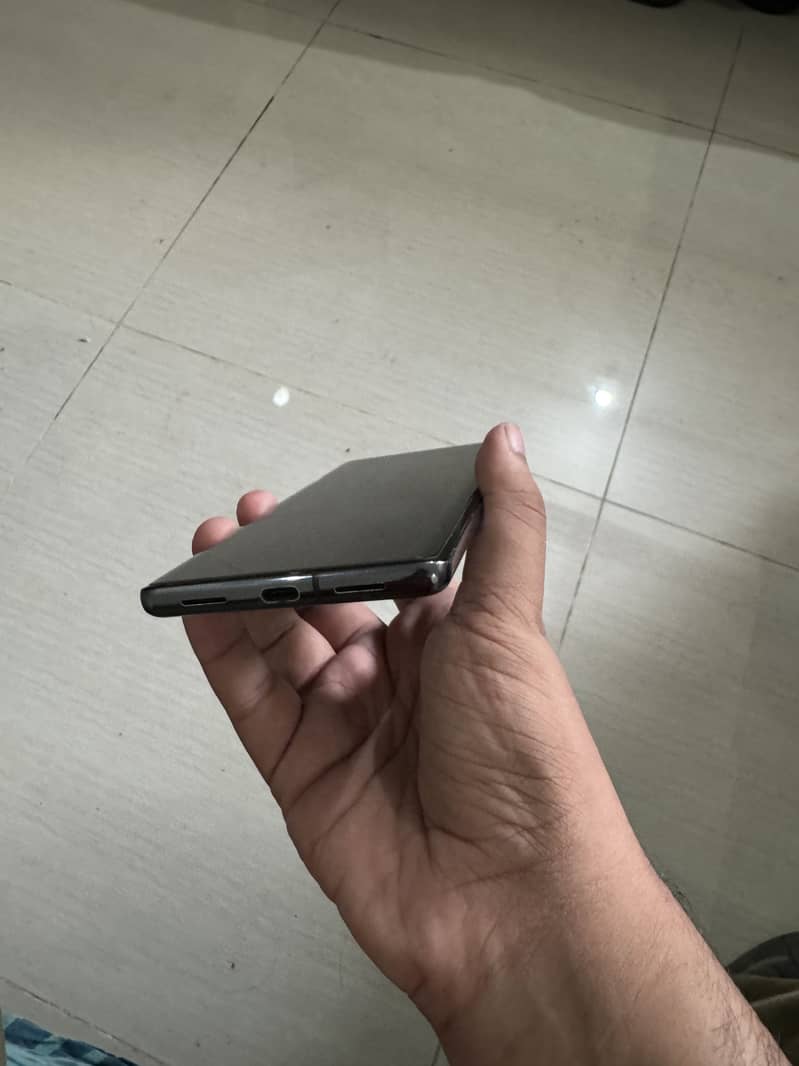 Google Pixel 7 Pro 6
