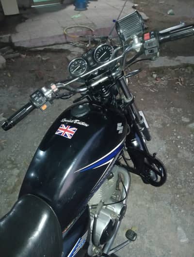 Suzuki GS 150 2020