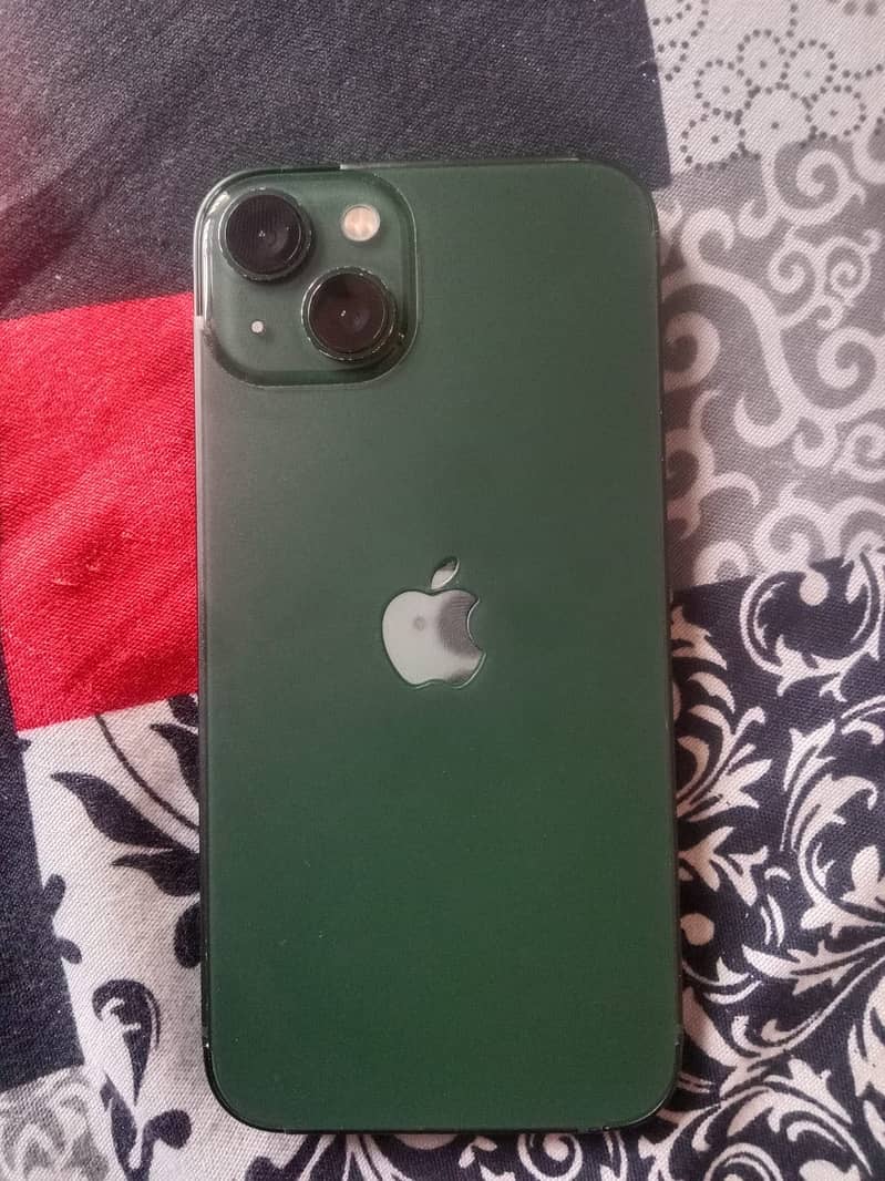 Apple iPhone 13 1