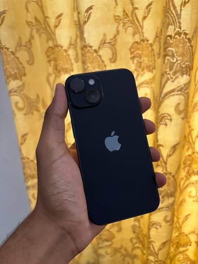 iPhone 14 89% health