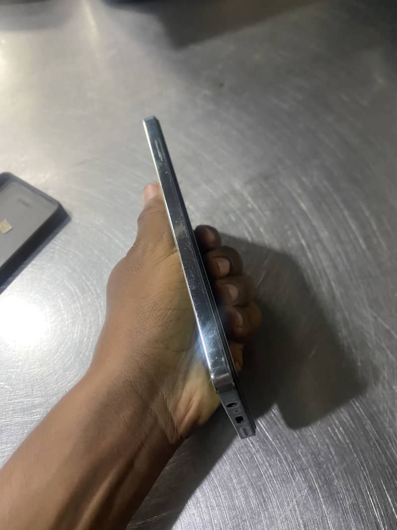 Tecno CAMON 20 Pro 3