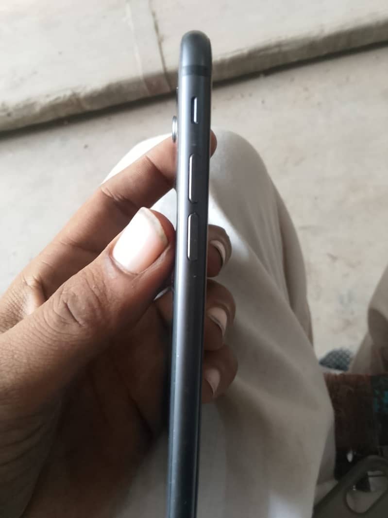 Apple iPhone 8 2