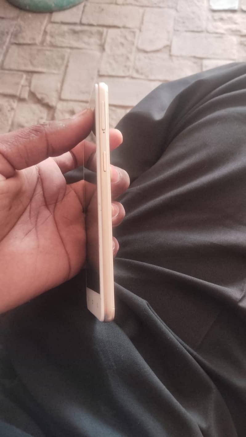 OPPO A37 1