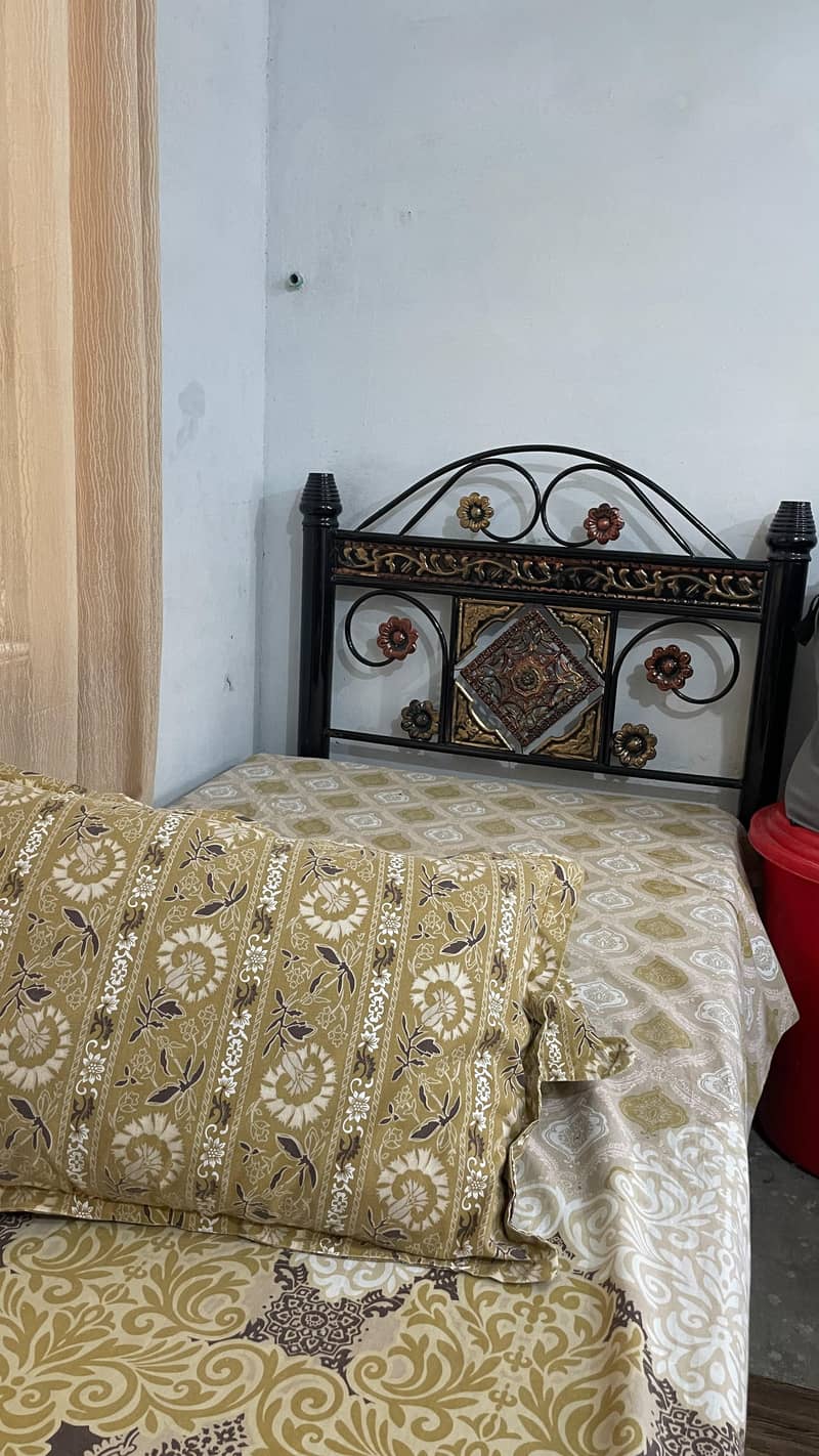 single bed 1
