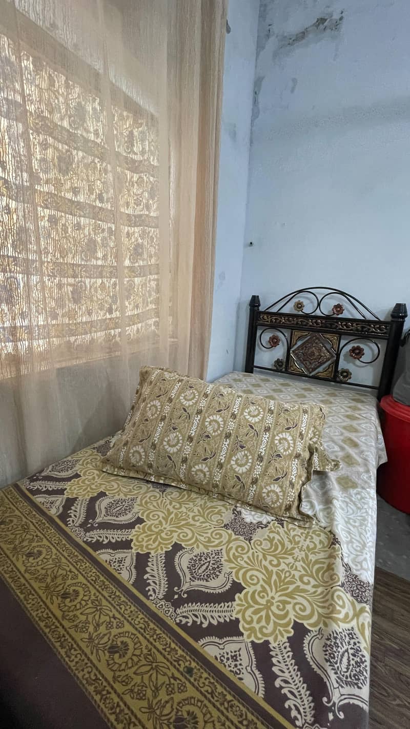 single bed 2