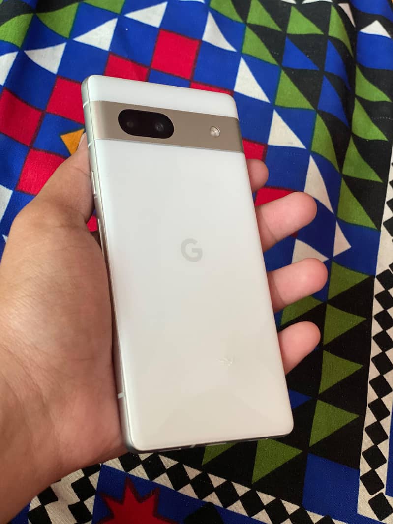 Google Pixel 7a 1