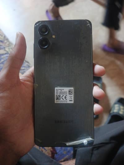 Samsung a06 6 128 water pack phone