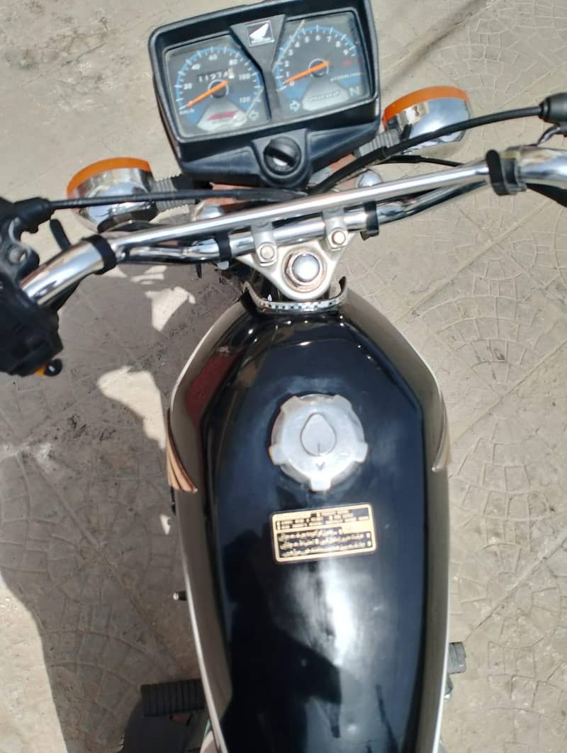 125 23 model . . 2