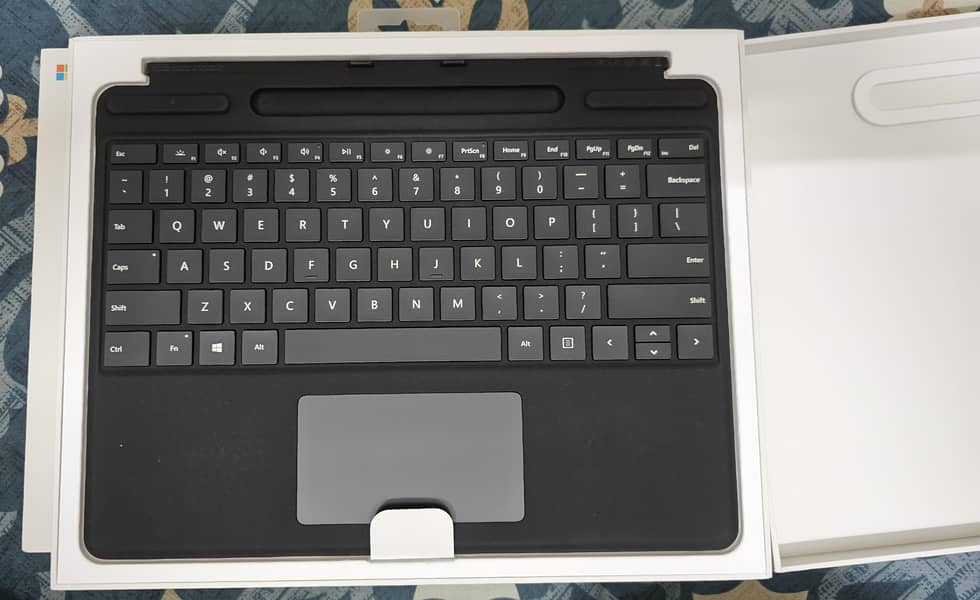 surface pro X 4
