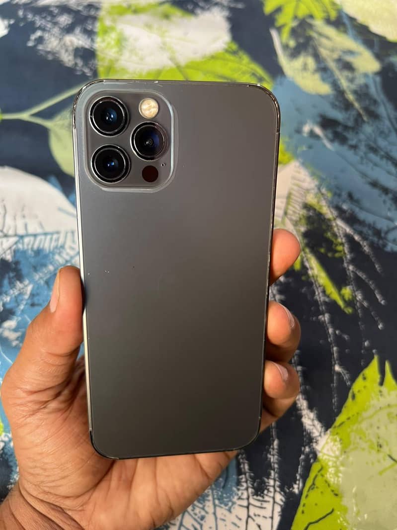 Apply Iphone 12 Pro 0