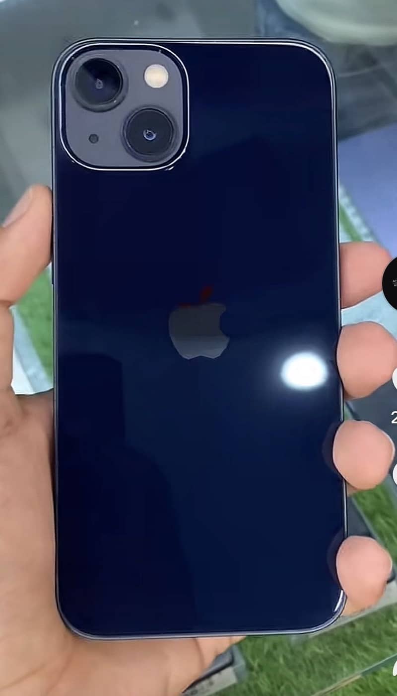 Apple iPhone 13 0