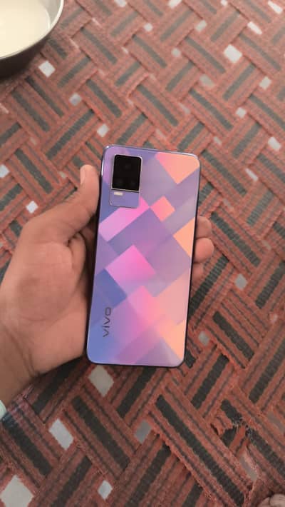 Vivo V21e
