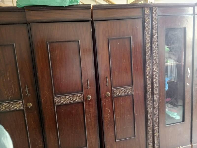 wardrobe, Divider, cot 11