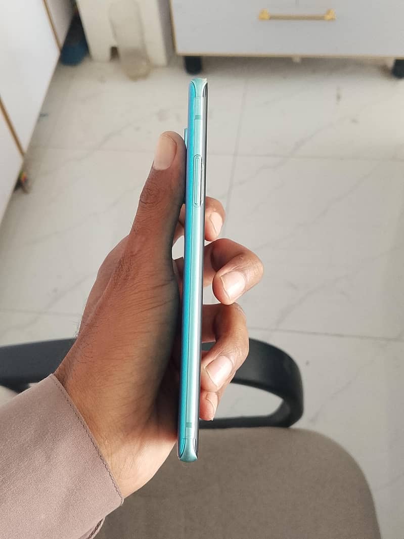 One Plus 8 0