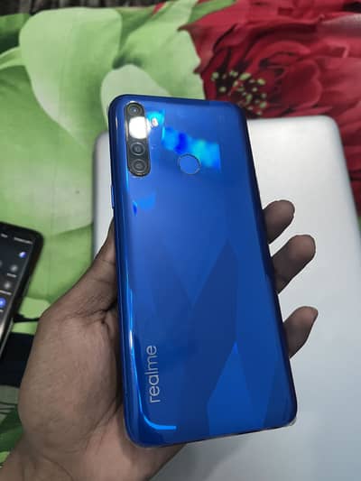 Realme 5