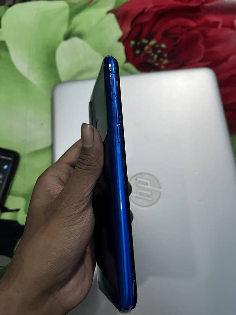 Realme 5 6