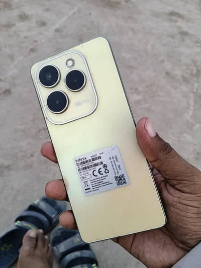 Infinix Hot 40 Pro