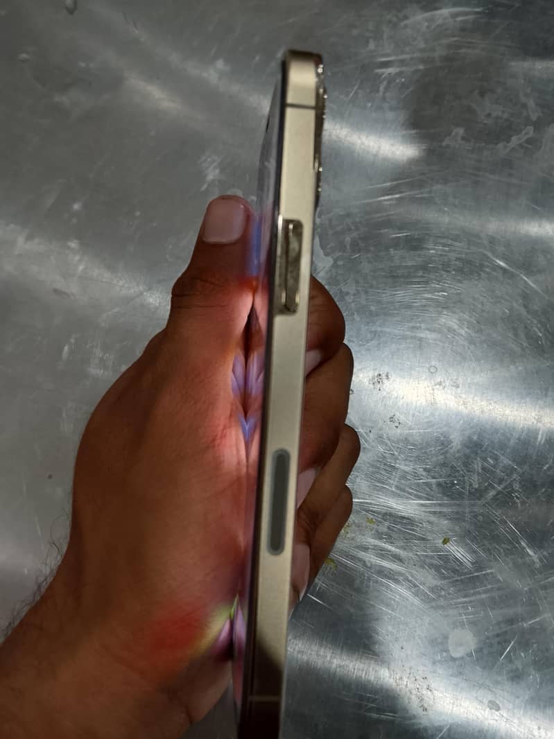 Apple iPhone 12 Pro 3