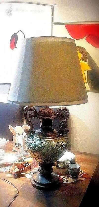 Elegant Vintage Decorative Lamp