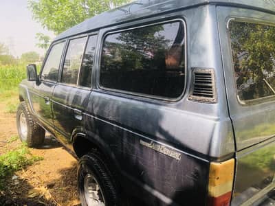 Toyota Land Cruiser 1984