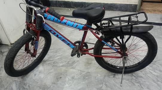 Almost New Cycle 10 to 15 Years kids – Excellent Condition