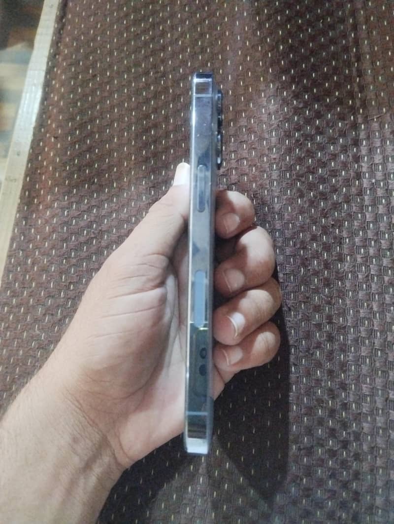Apple iPhone 13 Pro 5