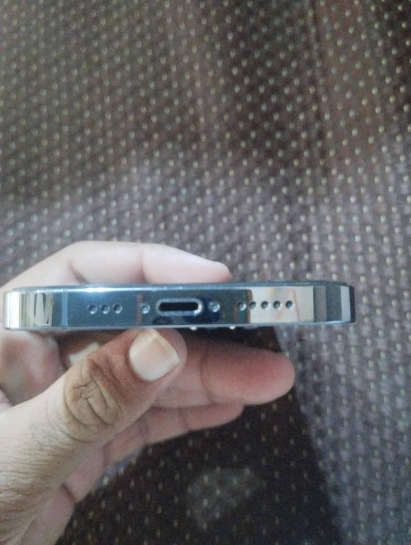 Apple iPhone 13 Pro 7
