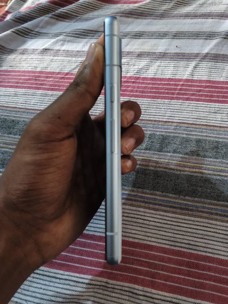 Google Pixel 7a 4