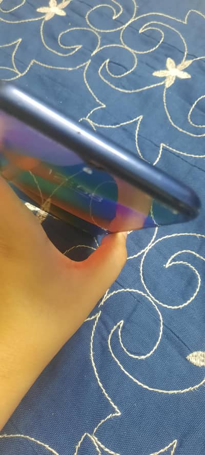 Samsung Mobile A20